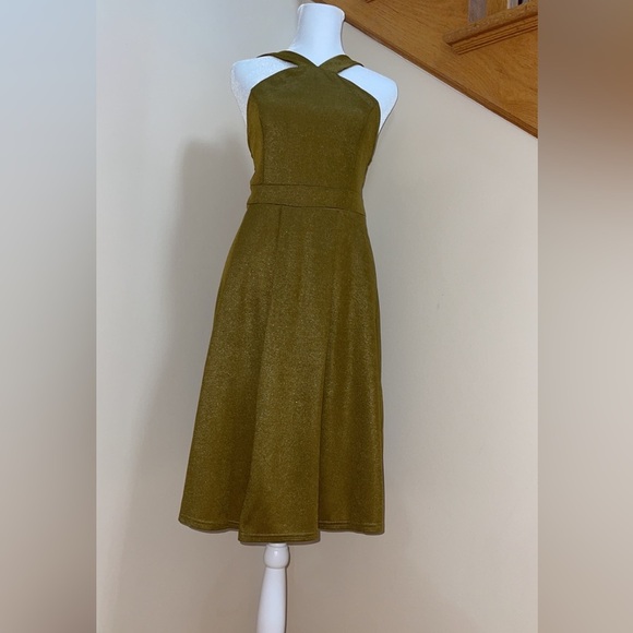 Women’s Cocktail Party Dress Size Large Shimmer Goldish Sexy Cross Neck Halter - Picture 2 of 9